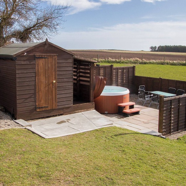 3 bedroom accommodation in Portmahomack, near Tain