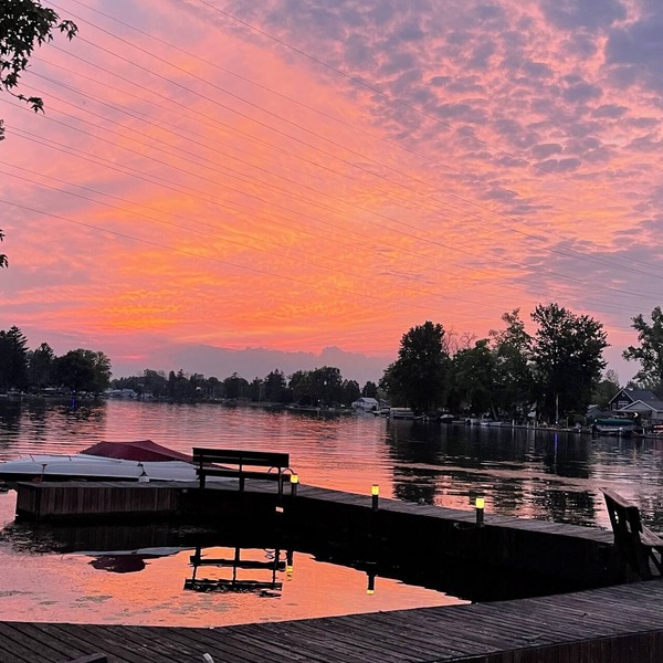 3-bedroom Riverfront home in Brewerton with dock