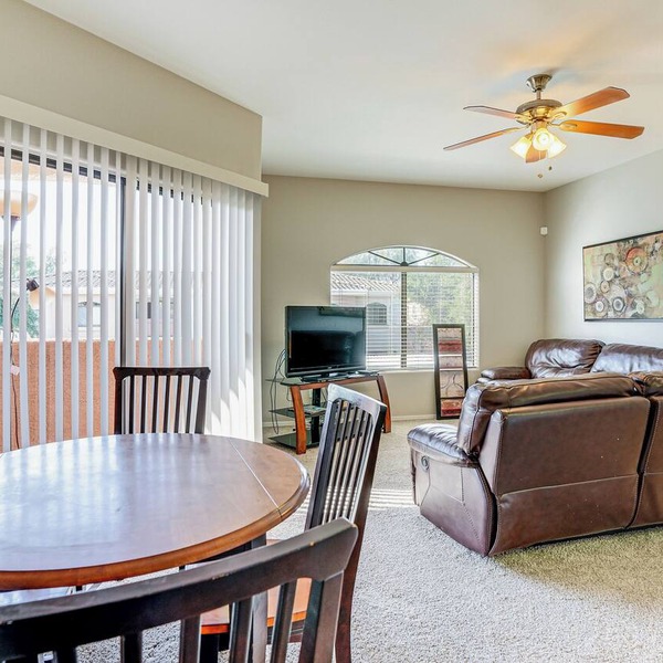 3 Mi to Westgate District: Condo w/Pool Access