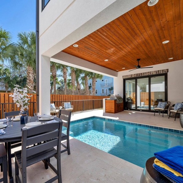 30A, PrivatePool, Steps2Beach, GolfCart, Elevator