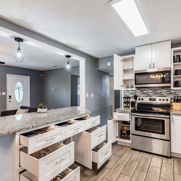 3442 Azalea Pl