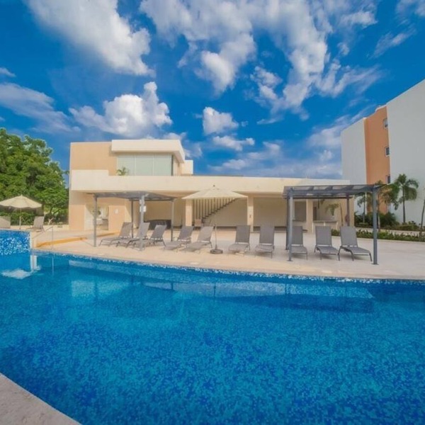 3B/2Ba Spacious! Ground Floor! Azulejos sleeps 6