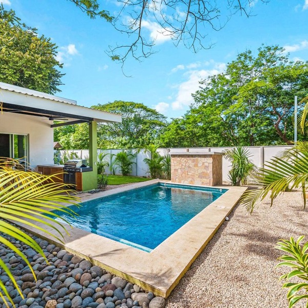 3BR Beach House w/Pool - Las Palmitas