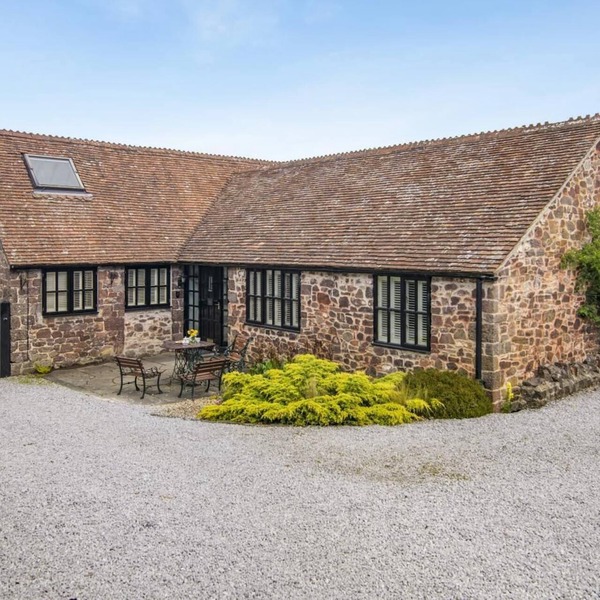 4 Bed in Nether Stowey (oc-c30195)