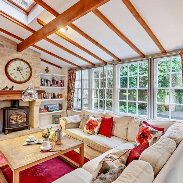 4 Bed in Widcombe (oc-bhr13)