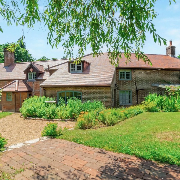 4 bedroom accommodation in Boldre, near Lymington