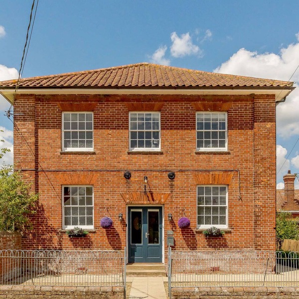 4 bedroom accommodation in Hindolveston, near Holt
