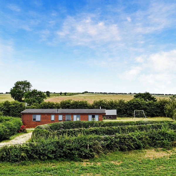 4 bedroom accommodation in Drayton