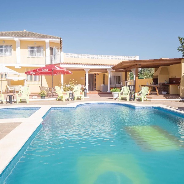 4 bedroom accommodation in Llíria