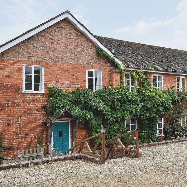 4 bedroom accommodation in Newent, Forest of Dean
