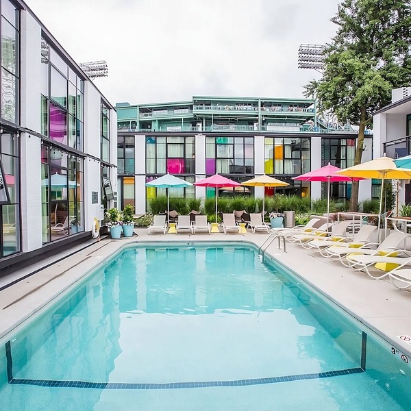 4 Convenient Units Minutes from Museum of Science! Pets Allowed, Valet Parking!