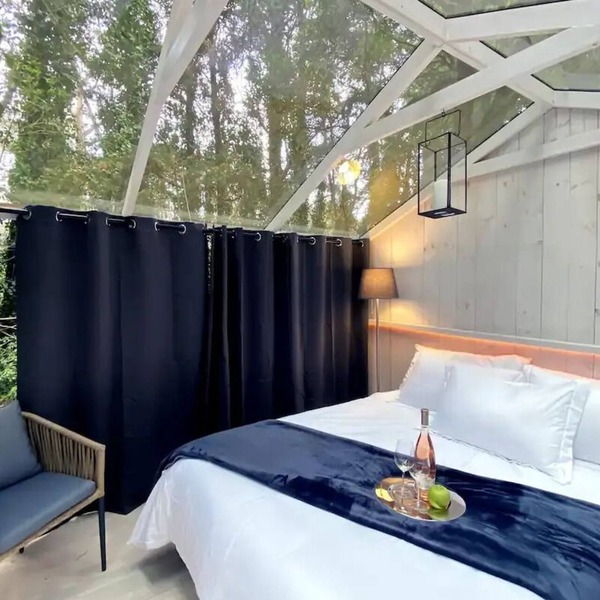 4 Firefly room with jacuzzi