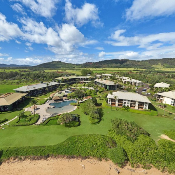 4 Star Beach Front Luxury Resort, Lanai Ocean View, 1 minute walk to the beach