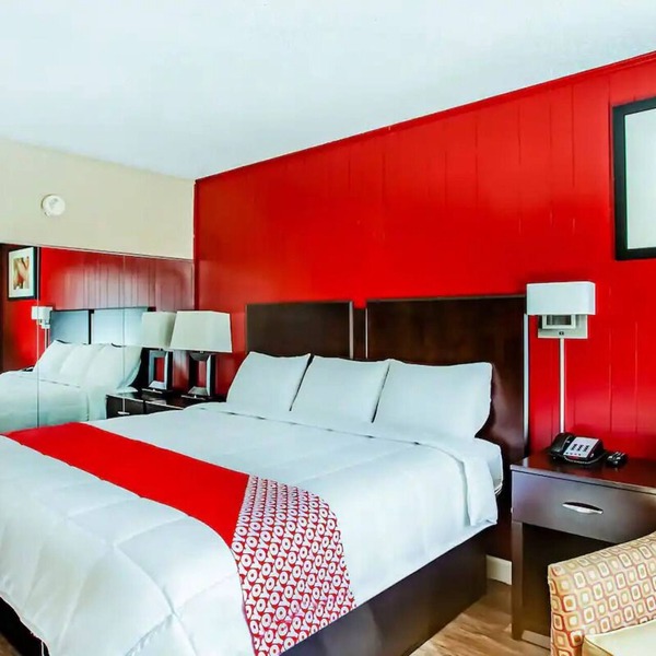 4 Value-Packed King Rooms Near Great Places to Eat in Ridgeland