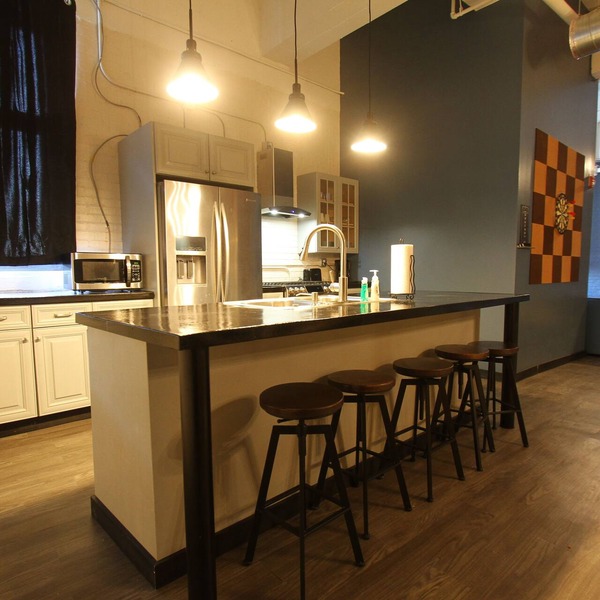 424 Gold Way- 3Bed/2Bath Apartment