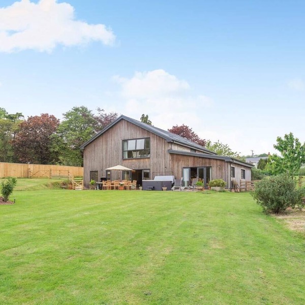 5 Bed in Holcombe Rogus (oc-f39895)