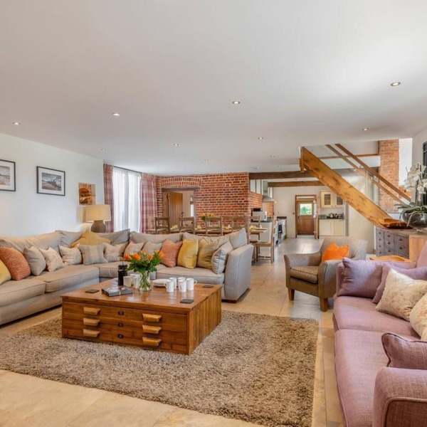 5 Bed in Lower Bodham (oc-s29594)