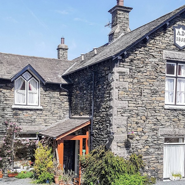 5 bedroom accommodation in Bowness-on-Windermere