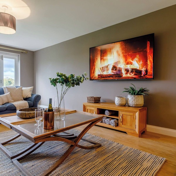 5 bedroom accommodation in Leigh Sinton, near Malvern