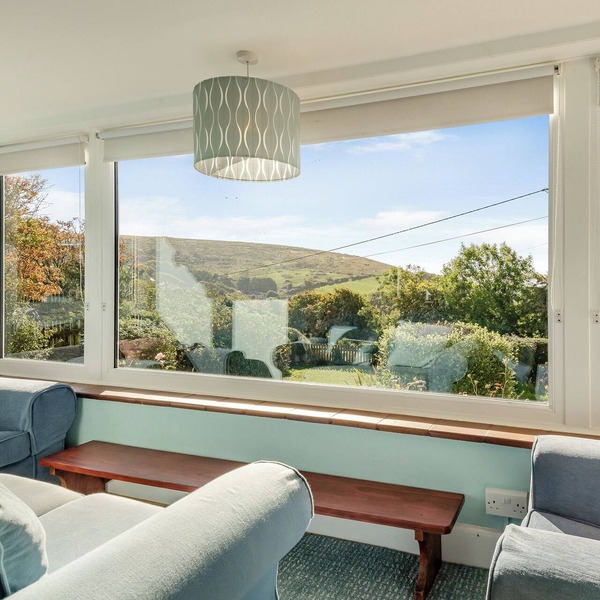5 bedroom accommodation in West Lulworth, near Swanage