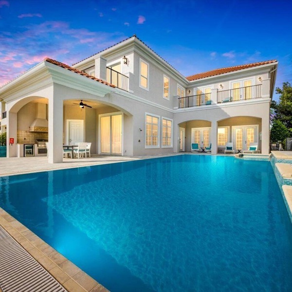 5 Bedroom Beverly Hills 5300 sq ft in Reunion, Huge Pool, Reunion Amenities!
