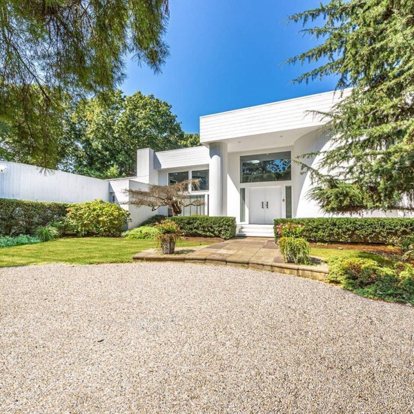 5 Bedroom Hamptons Beach House w/heated pool