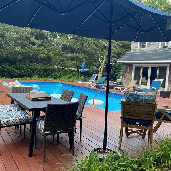 5 bedroom Private Family Get Away w/Heated Pool