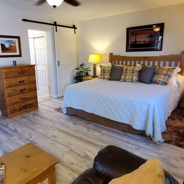 '5-Star Accommodation'-Pristine Sun City Golf Community