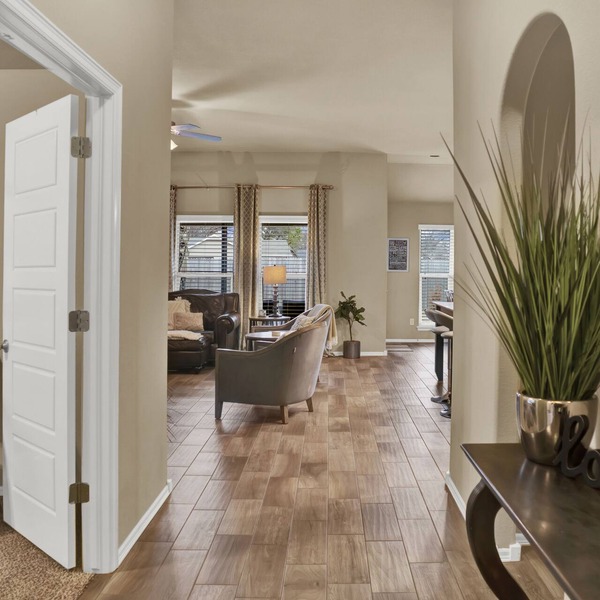5 star single level home, 4 bdrm, 3 bath + private office and great backyard!