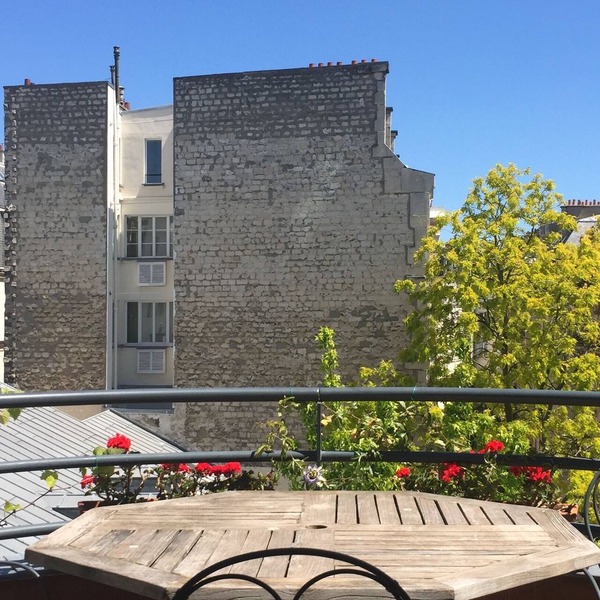 52 Clichy B&B - Your Central Paris Luxury Home From Home