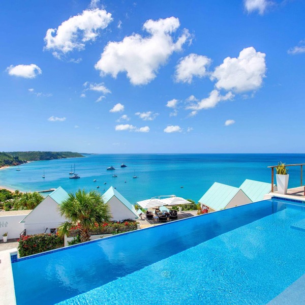 6 BR Villa On Crocus Bay with Pool & Concierge