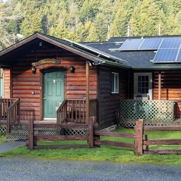 7 Beachcomber Studio at the Meadow Site