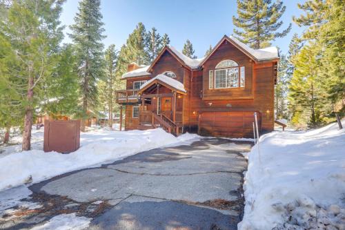 7 Mi to Northstar Resort: Tahoe Vista Family Cabin