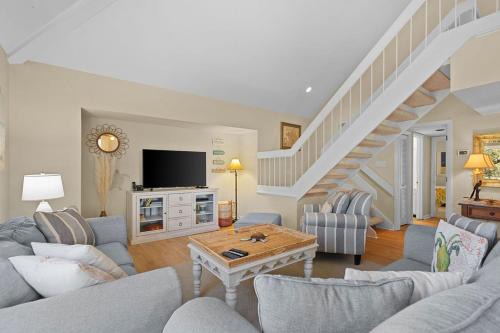 760 Spinnaker Beach House