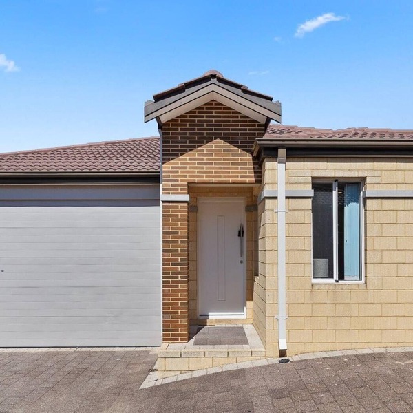78 Modern Comforts Quiet Charm 3BR 2BA + Parking