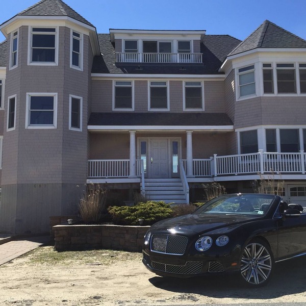 8BR Glamorous Oceanfront Home with Pool+Jacuzzi. Last Minute Deals Available!