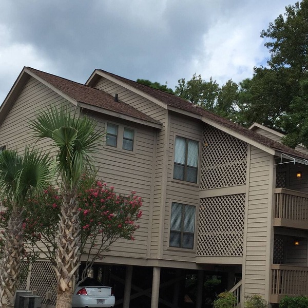 90 Second Walk to Beach, 2 Hours Free Pickleball/Tennis Daily, Secure WIFI