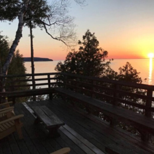A Amazing Cliffside Home Rental