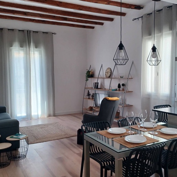 ¡A Estrenar! Acogedor Apartamento en Tarragona Centro