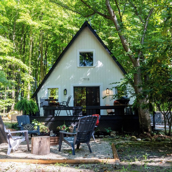 A-Frame Beauty Steps from Lake Michigan!