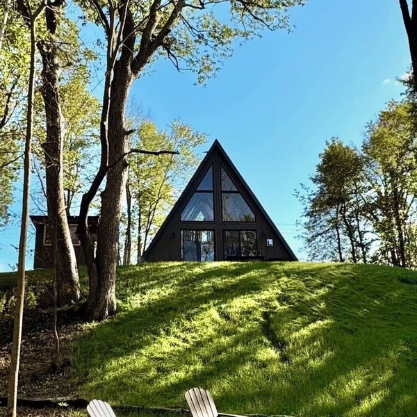 A-Frame cabin with sauna on lakeside near Taylor’s Falls, Balsam Lake ski trails