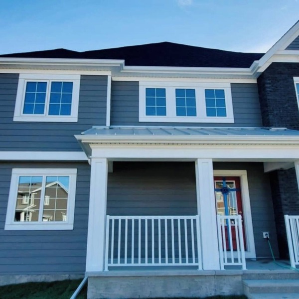 A peaceful cozy three bedroom, home away from home, near Spruce Meadows