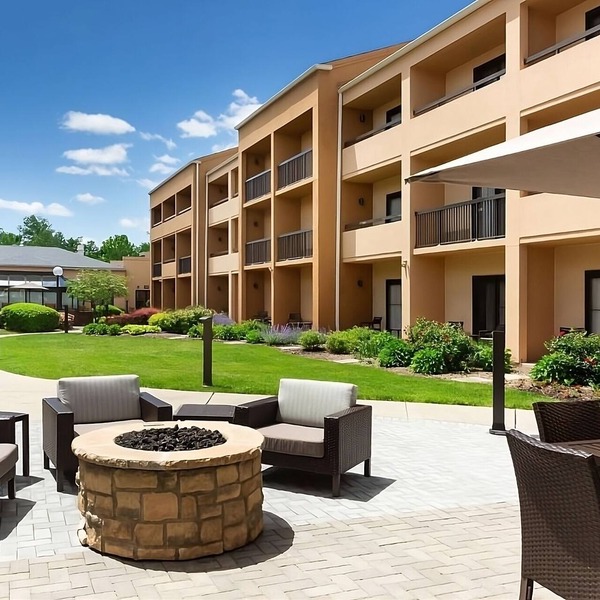 A Place You'll Surely Enjoy! Pet-Friendly, Close to Belleau Woods Park