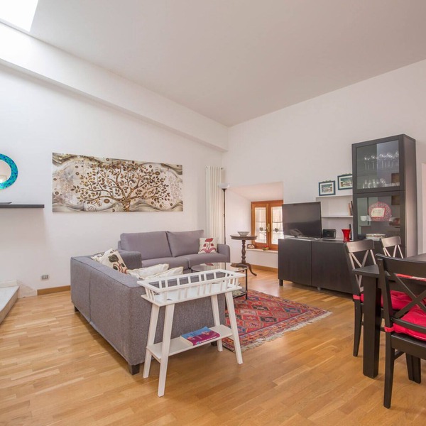 A romantic loft in the enchanting city of Siena with lift, Air C. and WIFi