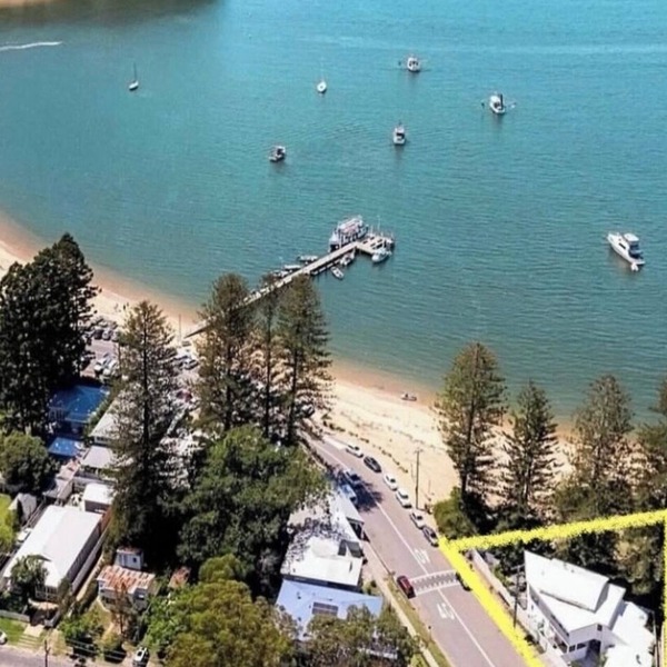 Absolute Beach Front House Panoramic Views 1 FREE NIGHT!