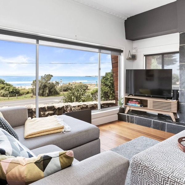 Absolute Beachfront Views Apollo Bay