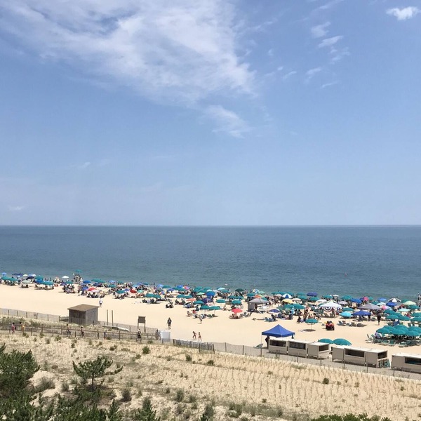 Absolutely Stunning 3 Bedroom Sea Colony Condo! Ocean Front w/Premium Renovation