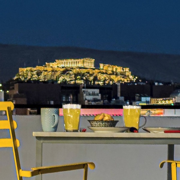 Acropolis Magical View Suite, Metro Kerameikos