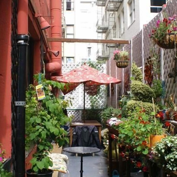 Adelaide Hostel
