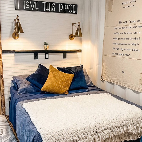 Adorable container villa on Retreat Ranch